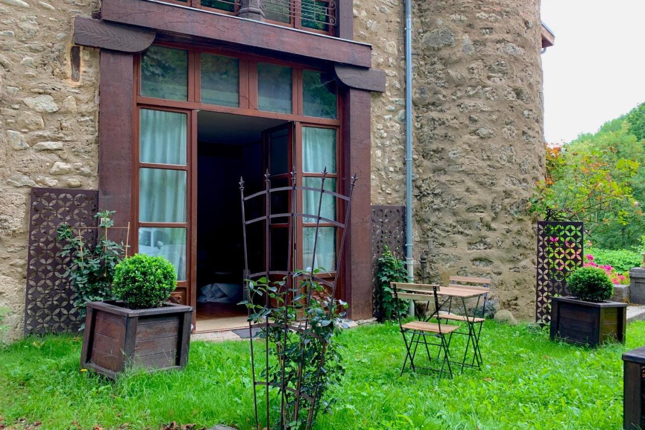 #Bv Le Chateau D'Uriage Saint-Martin-dʼUriage Buitenkant foto